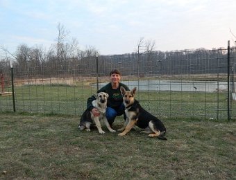 Susi, Kendall, & Morgan at Sugar Creek Farms